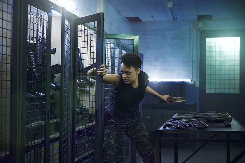 Illustration for article titled Here's a Much Closer Look at Syfy's New Alien Terrorist Show, Hunters